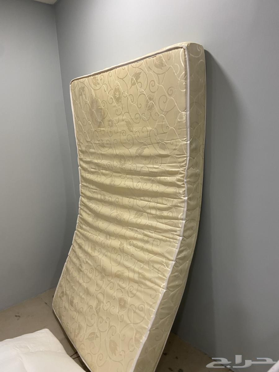 سرير ايكيا نفر ونص ومرتبة ولباد64570490033666112