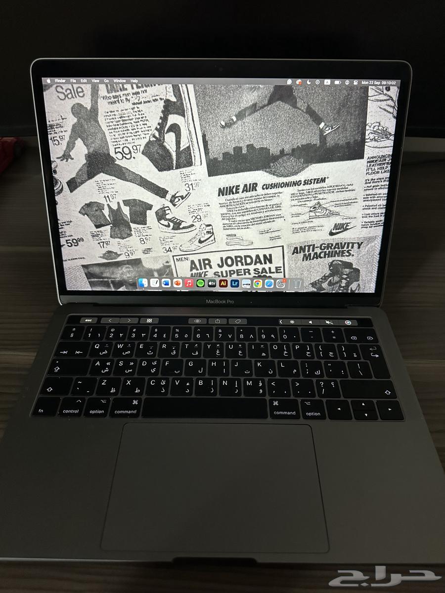 ماك بوك برو 13 إنش (2017) مع التاتش بار64564712837249111