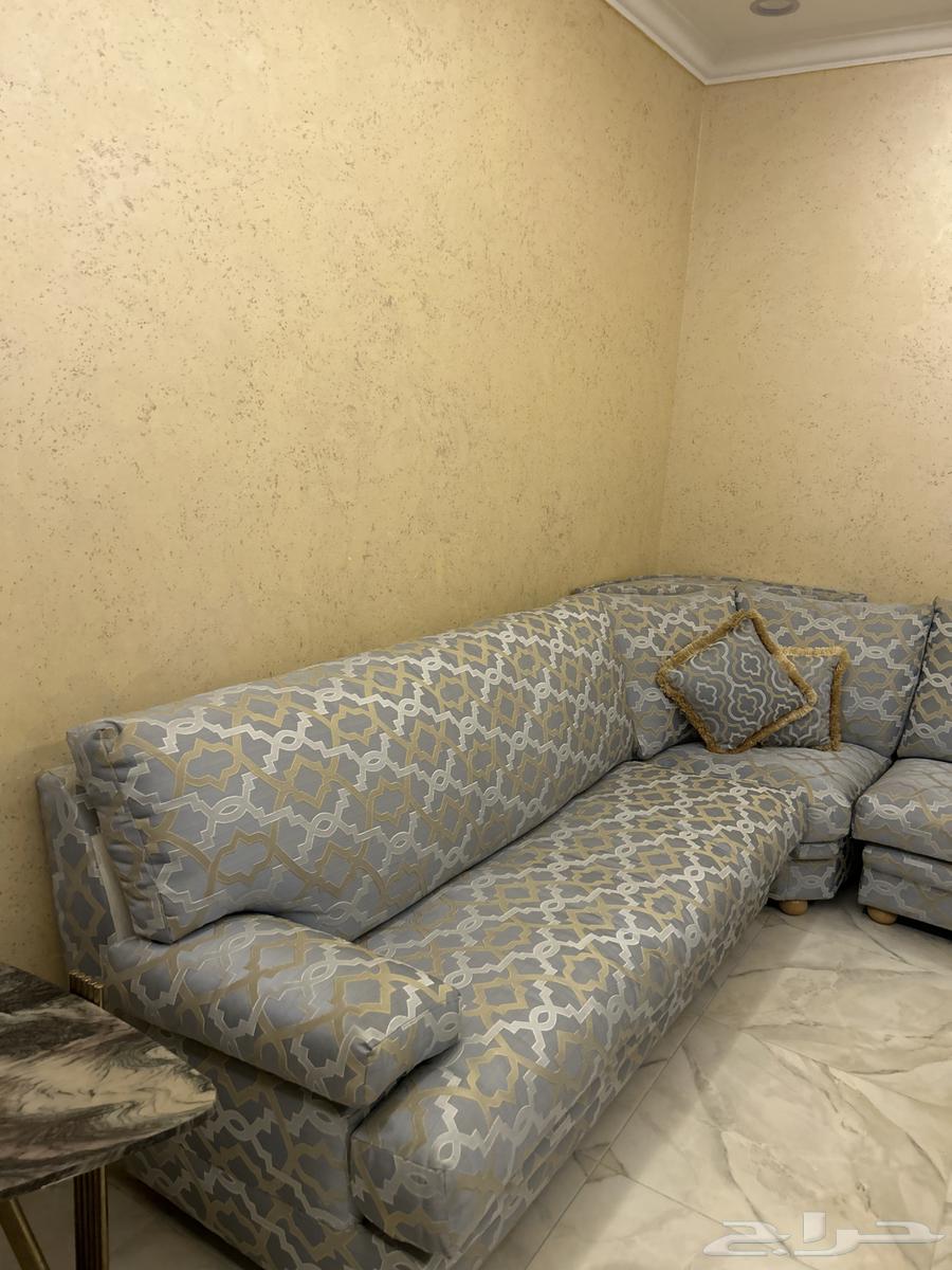 كنب شبه جديد استخدام نظيف64568770172802110