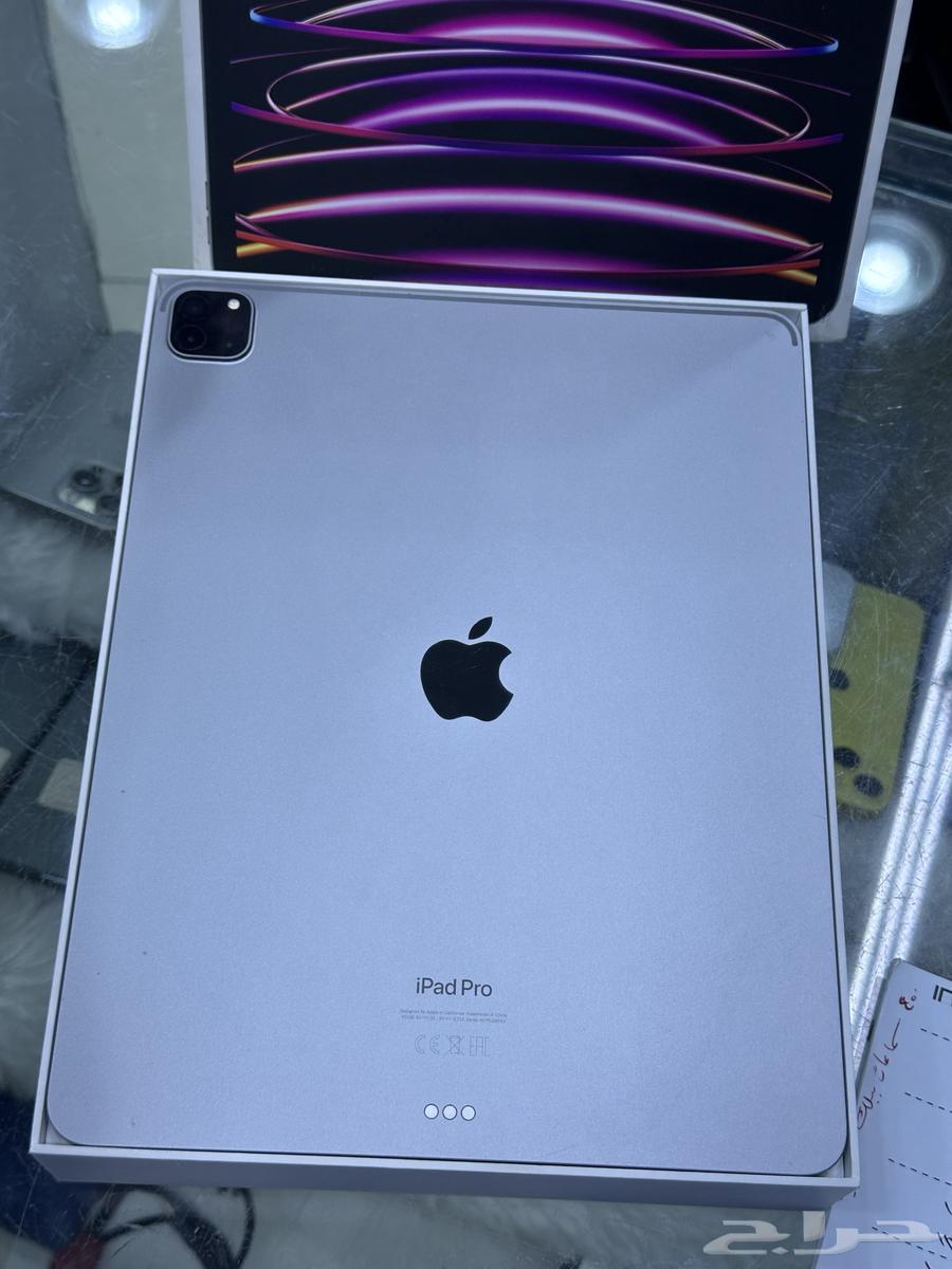 ايباد 11 برو 13 انش 256 اخو الجديد ولا خدشه عرض اليوم310064567170740995110