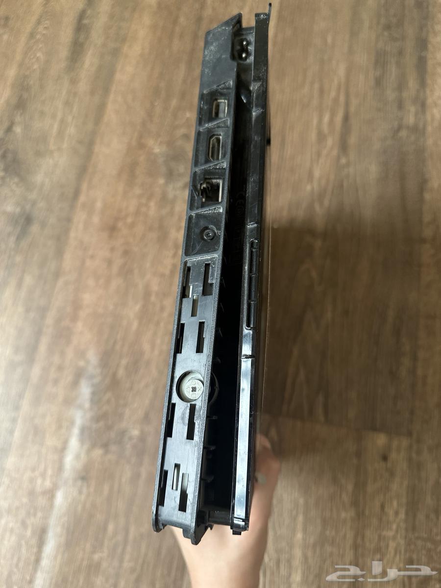 سوني فور للبيع64565772850305111