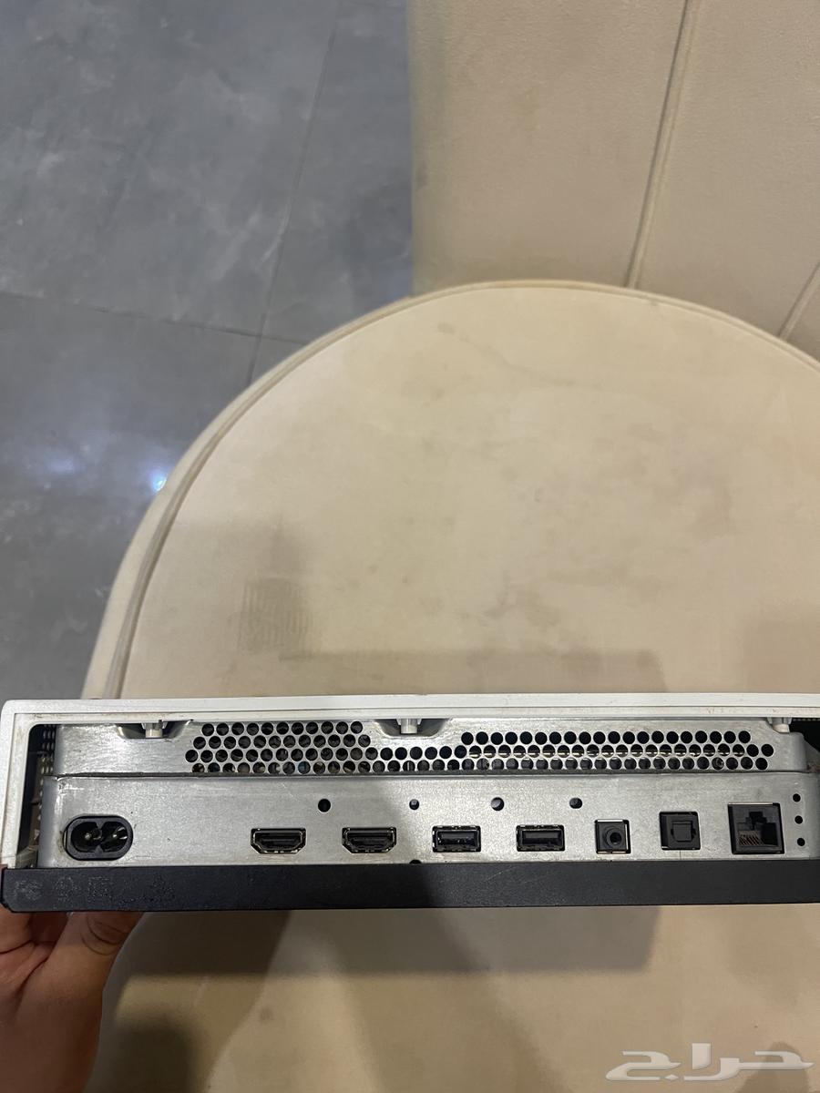 Xbox One s شغال لا يشكي من شي64567780997635113