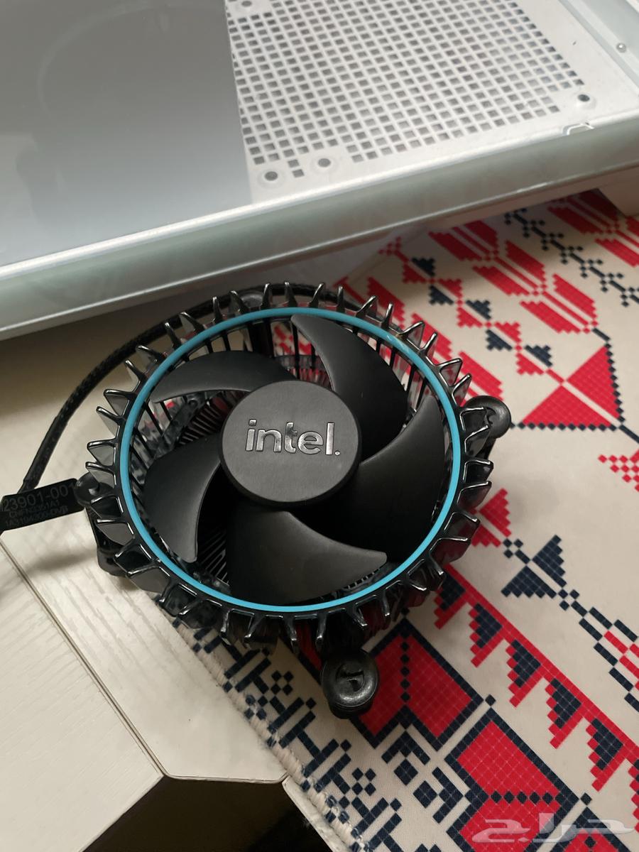 قطع بي سي64567309863553111