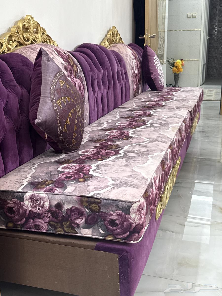 كنب مجلس نسائي 11 قطعه مع 6 طاولات ب 5000 فقط قبل كان ب 900064570230894339111