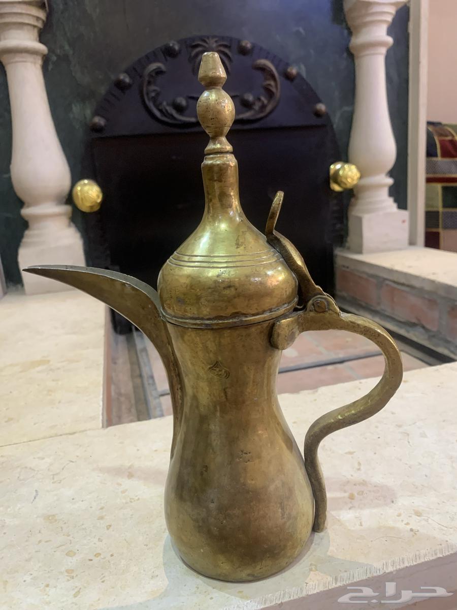 دلال تراثيه قديمه للبيع64566078451457111