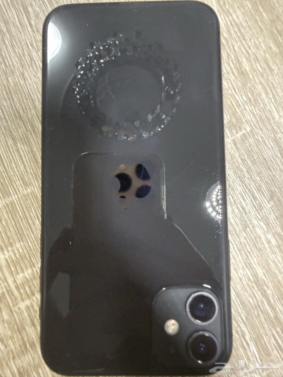 iPhone 11 in good condition64568975071873114