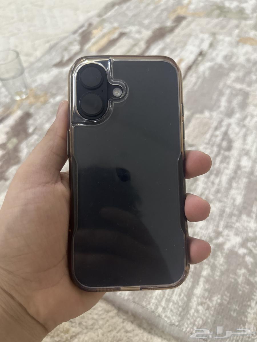 لبيع ايفون 1664563799138179110