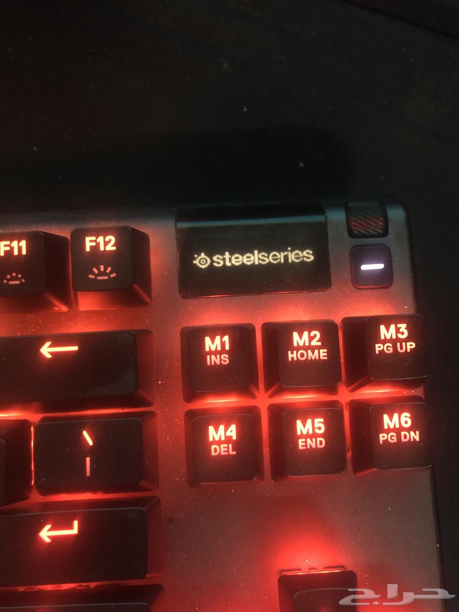 بي سي قيمنق للبيع مع كرسي وطاوله وشاشه 240hz64559337578499112