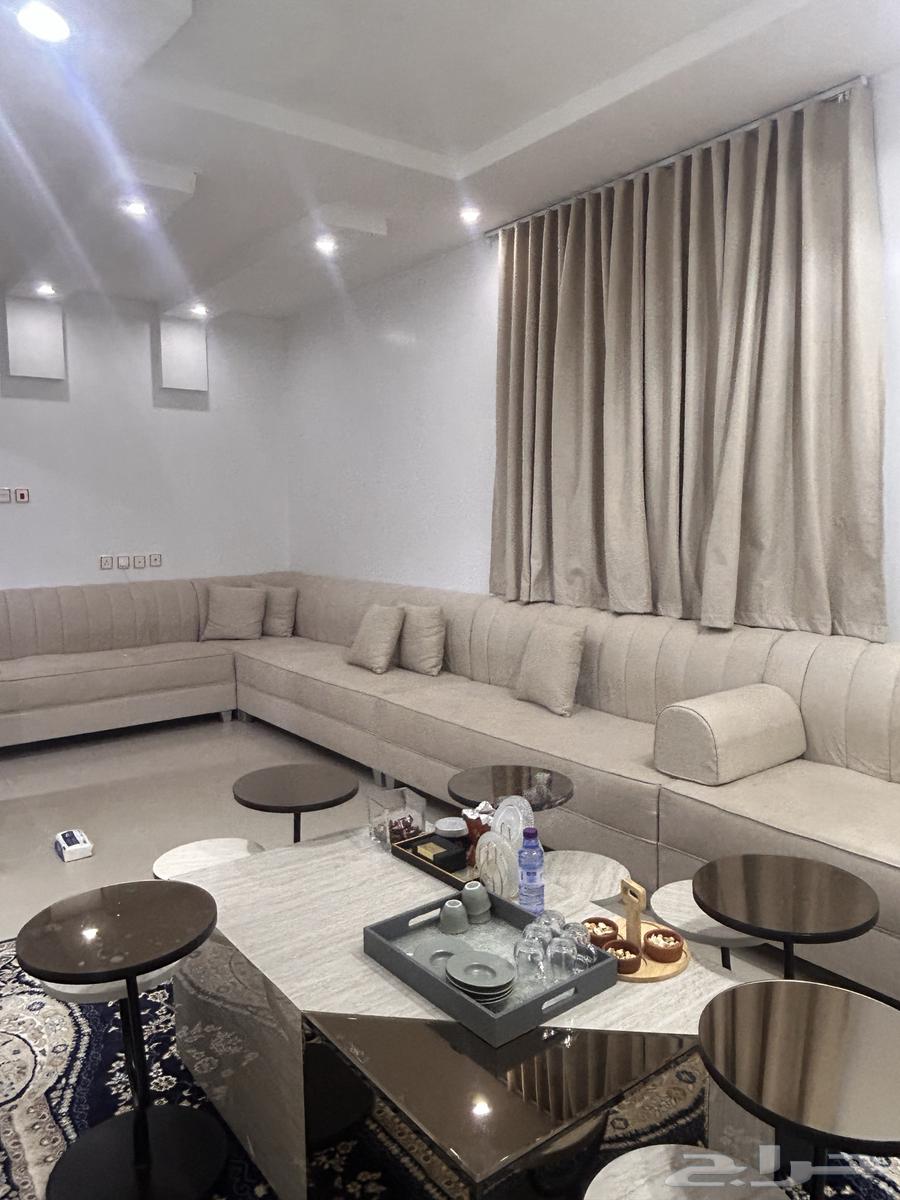 كنب وطاوله وستاره للبيع64571065716353112