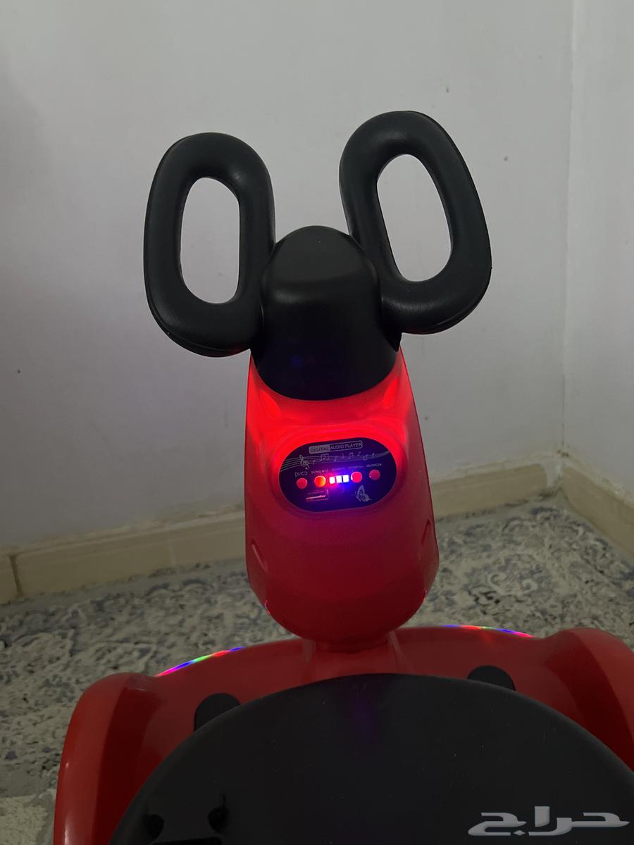 For sale, a safe scooter for children, brand new, I took it from the site for 295 and selling it for64563812771585112