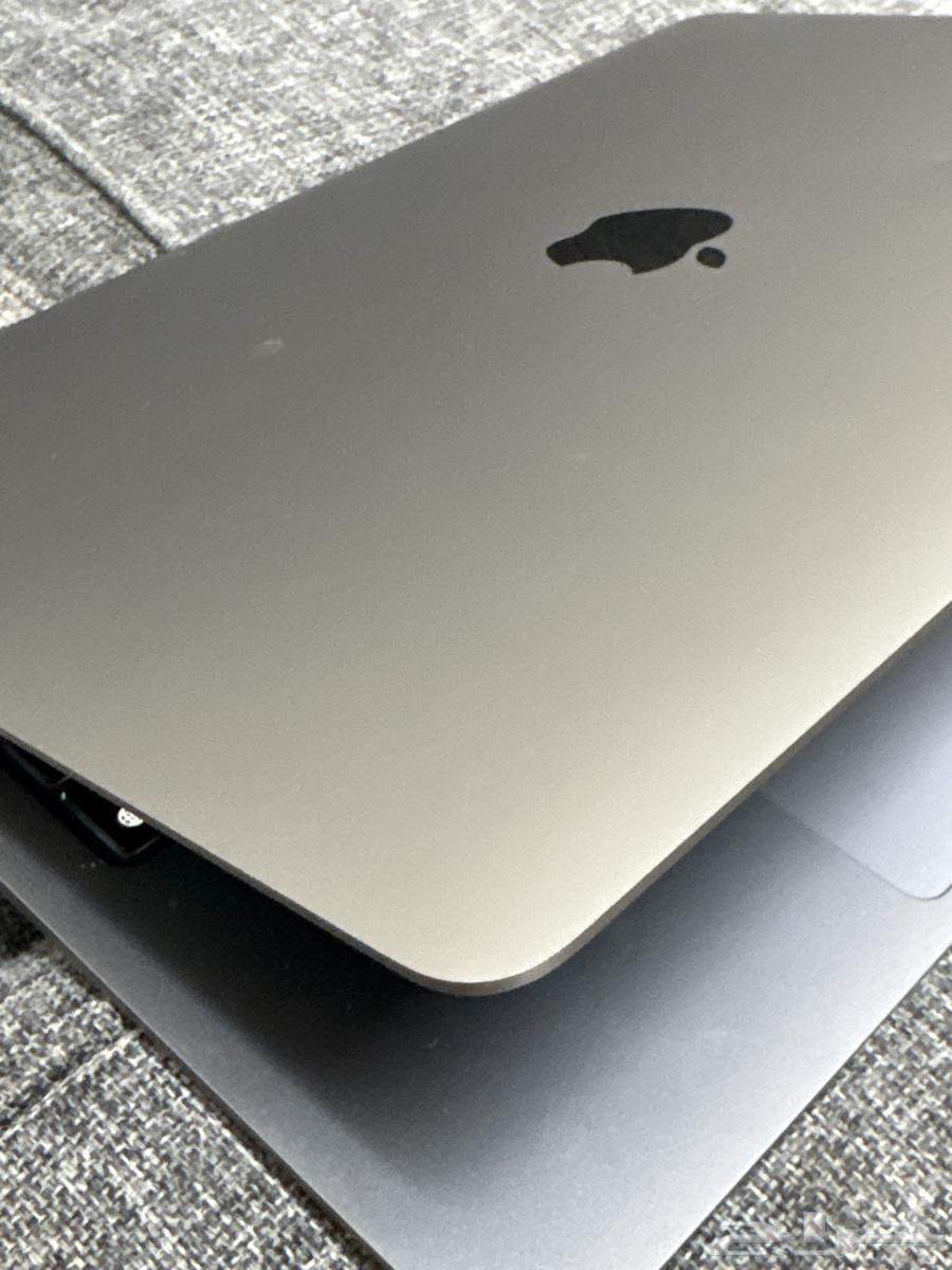 ماك بوك اير64568168661507111