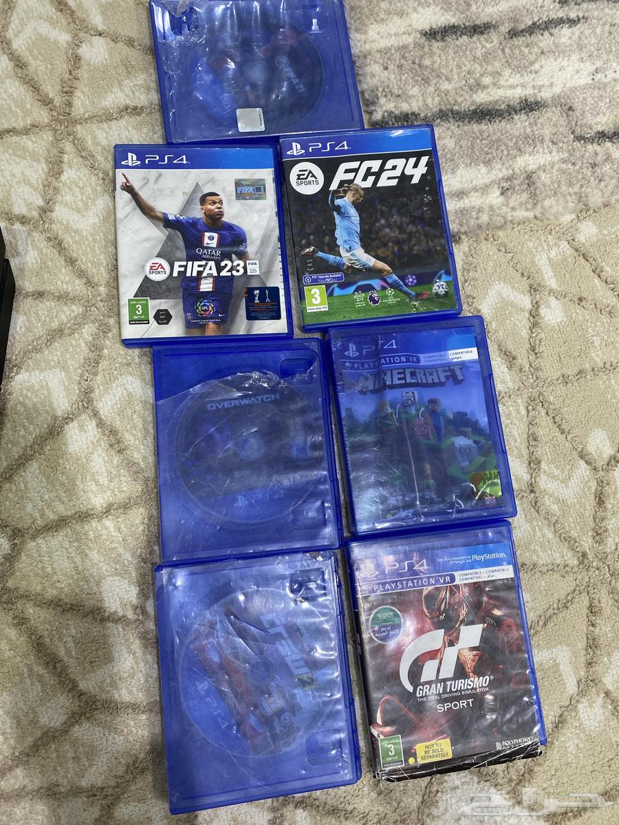 بلاي ستيشن فور سليم وشغال مع يده واشرطه64568687865089111