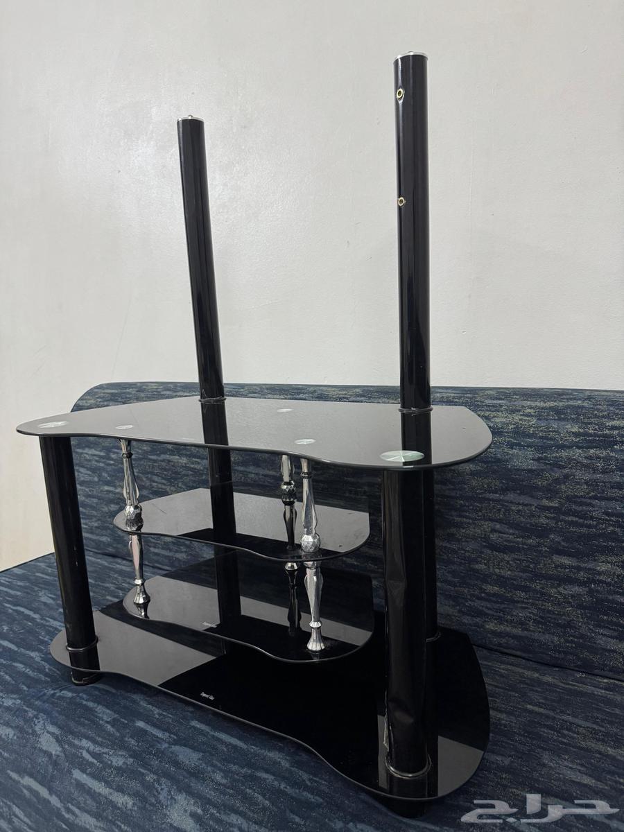 طاوله للبيع علي سوم64570873623427111