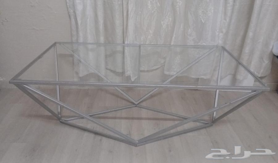 كنب للبيع مع طاولة زجاجية64570956112642114
