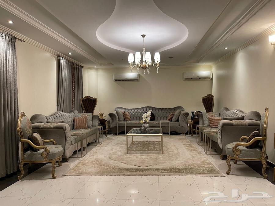 كنب كلاسيك للبيع64570969644417110