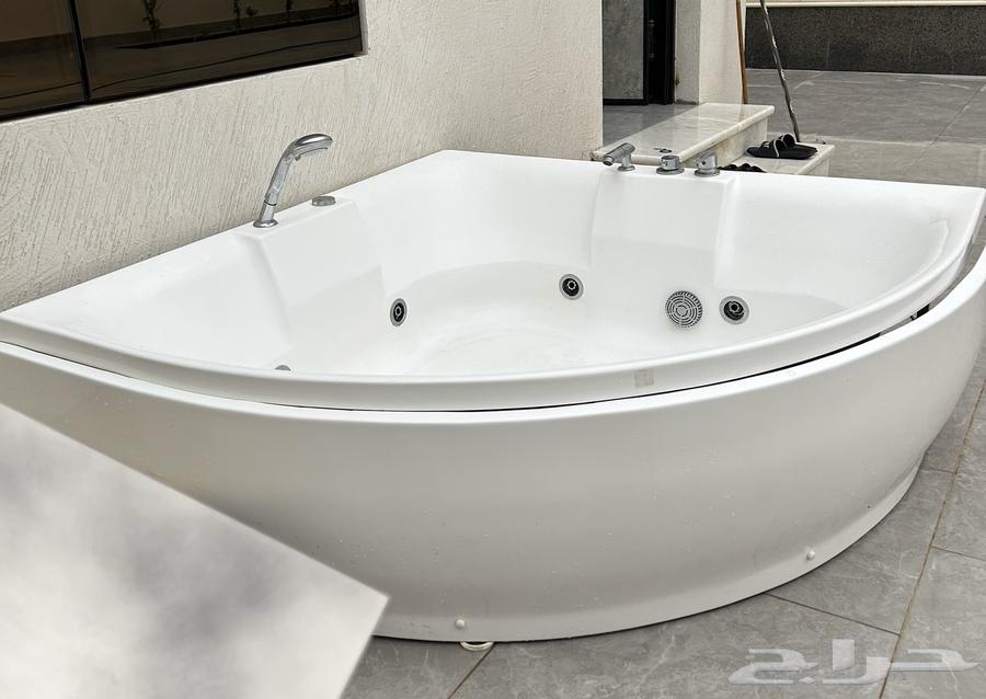 جاكوزي نفرين مساج64564310014082111