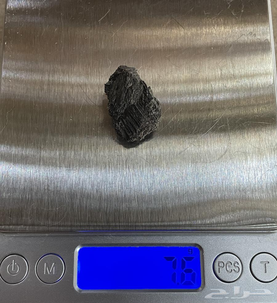 حجر تورمالين للبيع64567128946435114