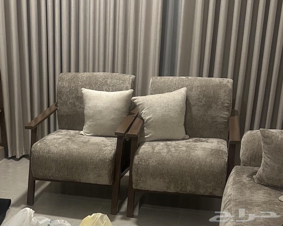 Sofa64566837915906111