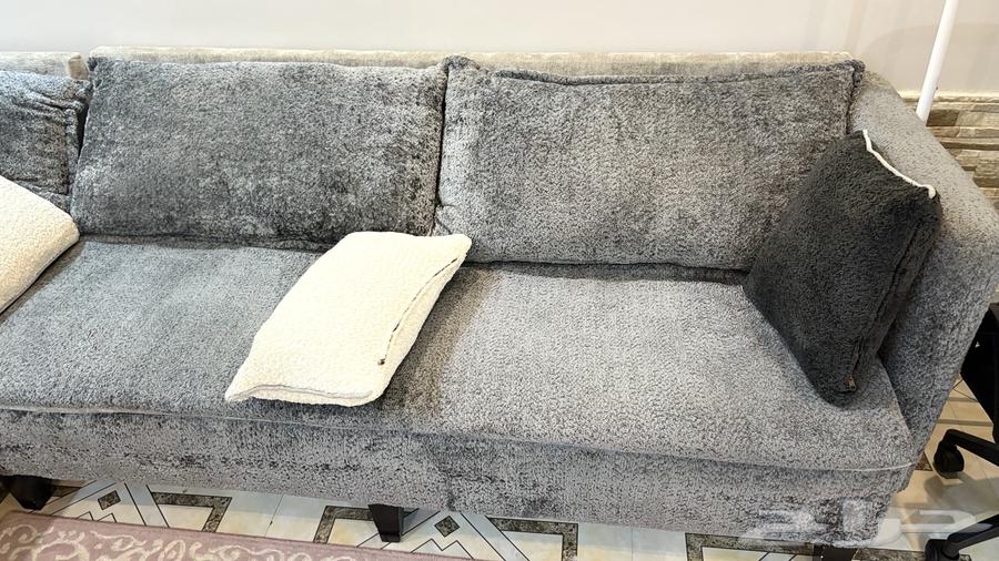 ثلاجة وتلفزيون وكنب ركنه وسرير أطفال64570394318467114