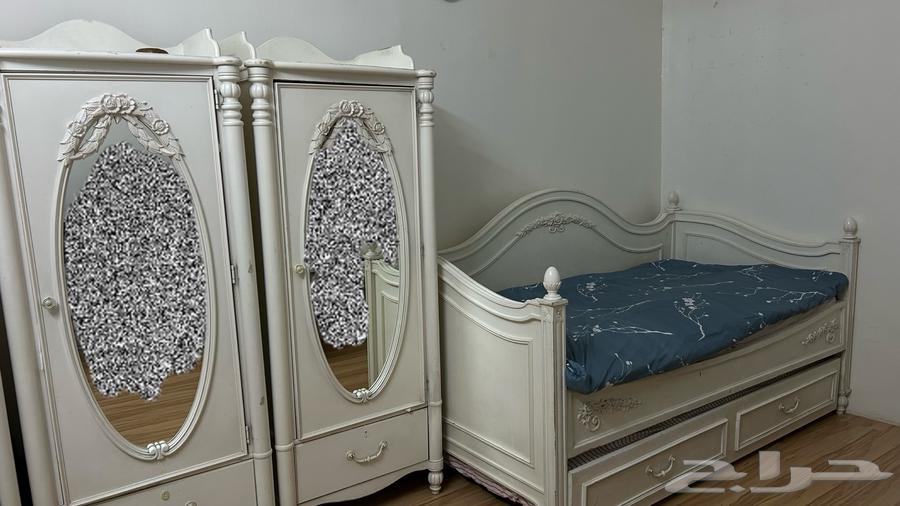 غرفه مستعمله للبيع خشب مستورد من الولايات المتحدة64569862268163110