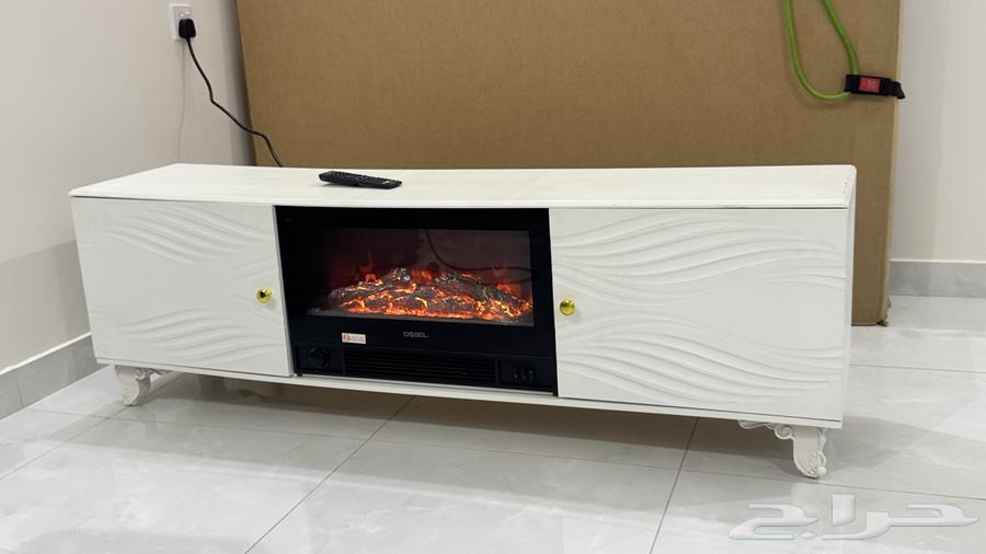 طاولة مع مدفأة كهربائية ديكور64569808246529113