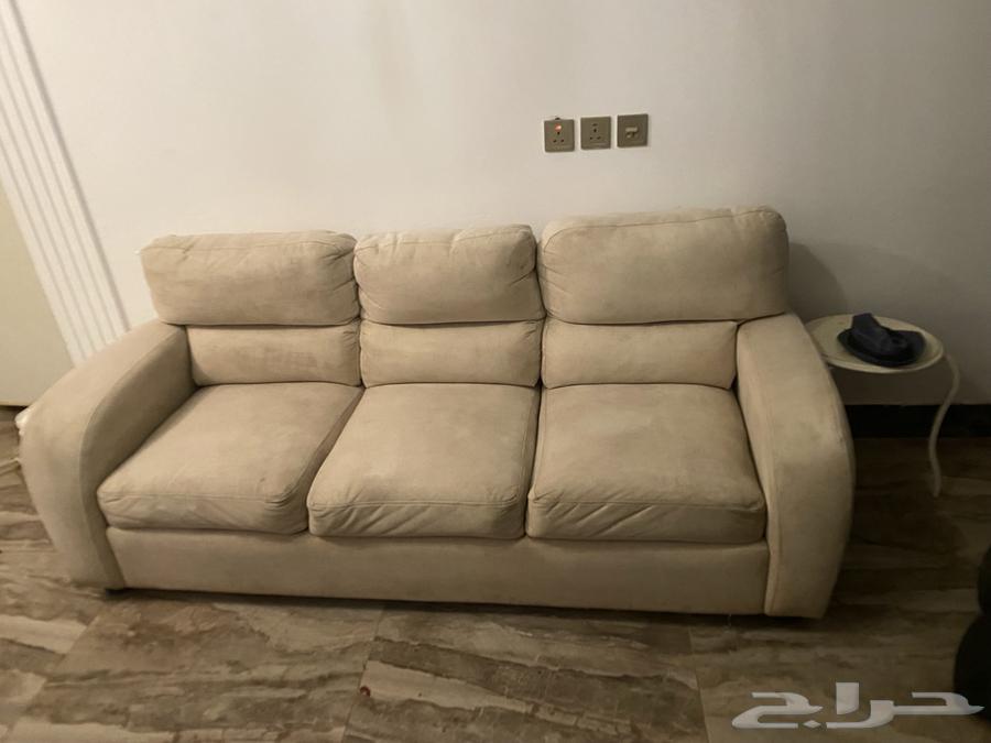 Comfortable American sofa, clean, like new, bought for a good price64571203387010110