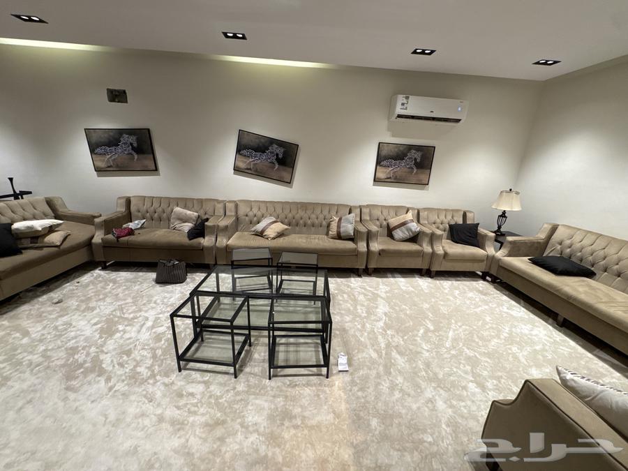 كنب كبير يكفي 17 شخص مستخدم64563619708674111