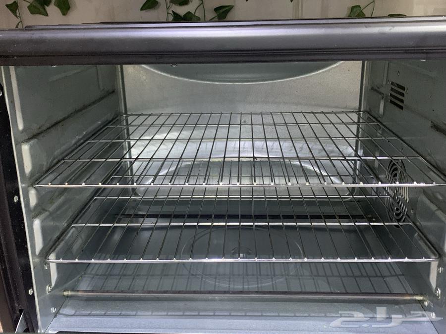فرن كهربائي شبه جديد استعمال قليل سعر البيع 300 ريال64570928609281112