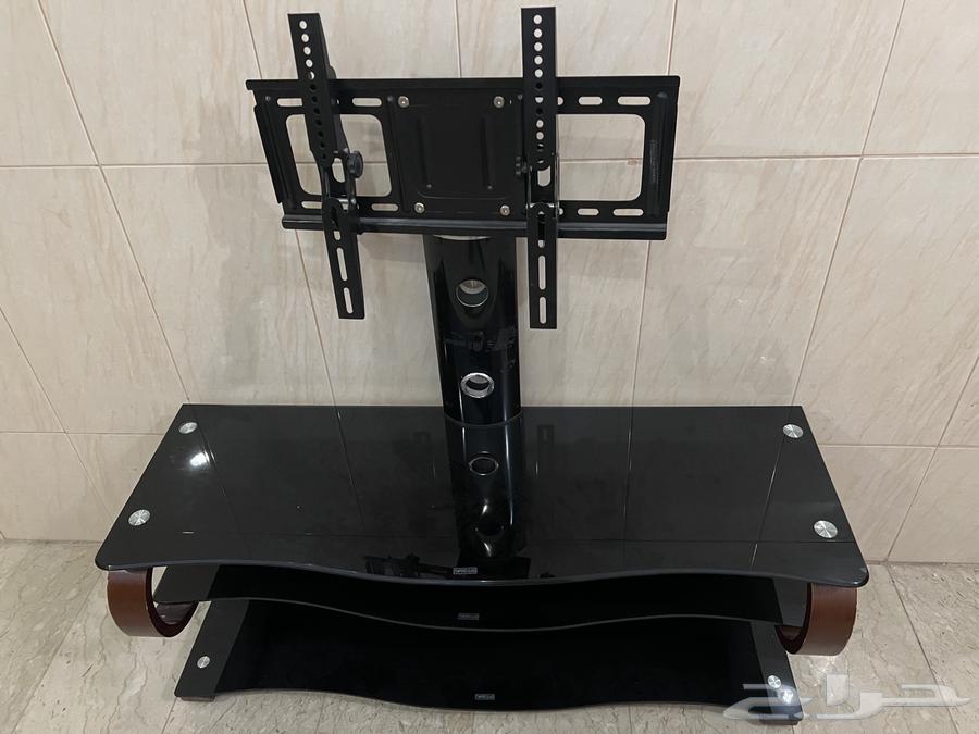 طاولت تلفيزيون زجاج نظيفة مستعمله64569329519106111