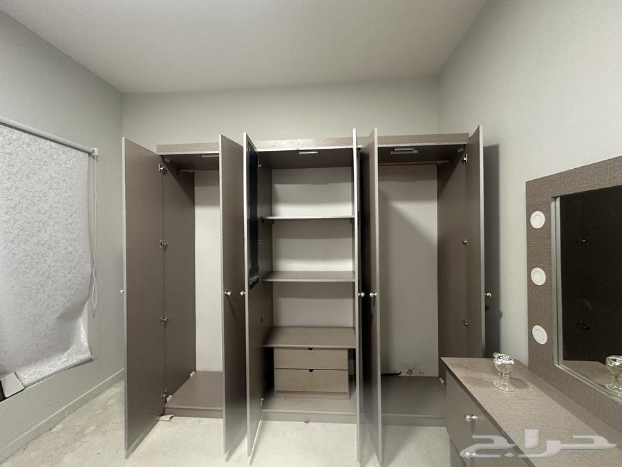 دولاب للبيع64568646564866110