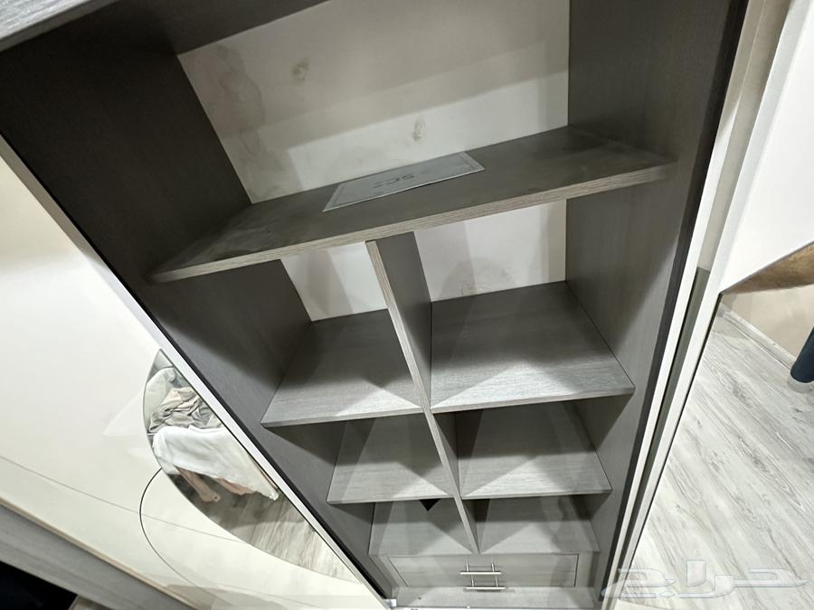 دولاب غرفة نوم ثلاث ابواب سحب مستعمل64564894171139111