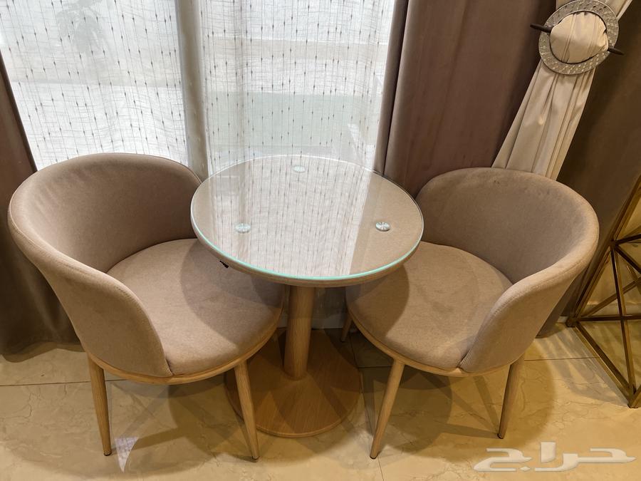 Coffee table64564088324355111