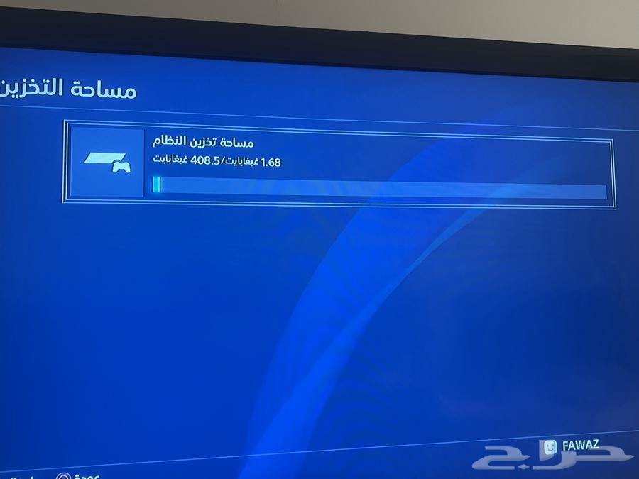 السلام عليكم لل بيع بلاستيشن 4 معى يد سوني وشريط فيفا64567239566081114