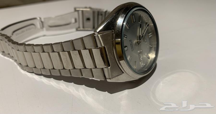ساعة ماركة (سيكو ) فضية للبيع السعر المطلوب 50064567822120065110