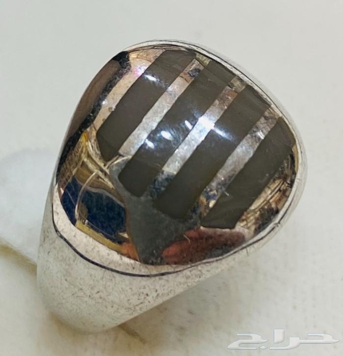 خاتم فضه إيطالي ملكي عيار 925 بلون مميز64563605661057111