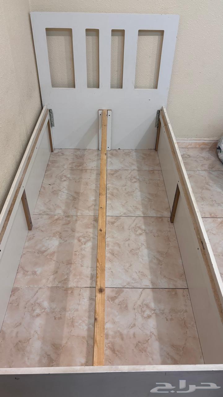 سريرين نظيفه ب 60064567351155970111