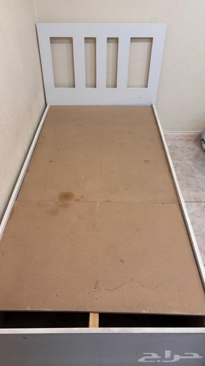 سريرين نظيفه ب 60064567351155970110