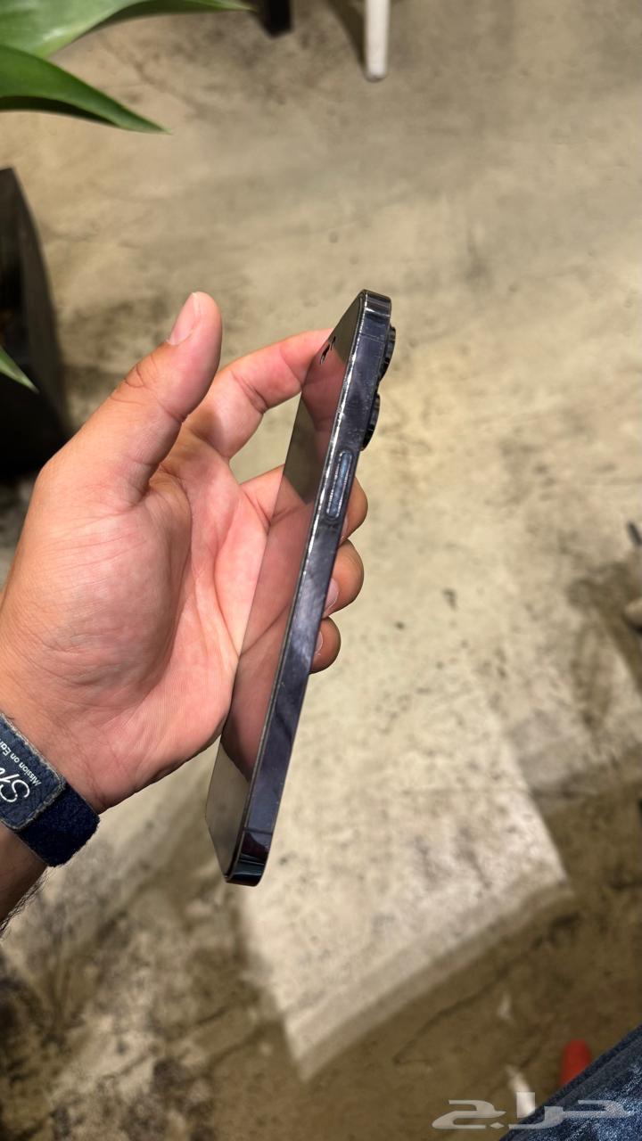 iPhone 14 Pro Max64562768518657111