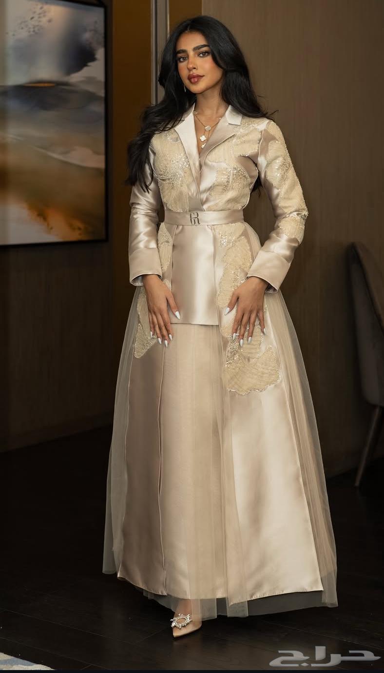 فستان سهرة ناعم جديد للبيع64566050803459110