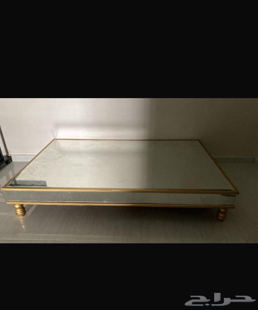 طاوله للبيع جديده64565465396738110