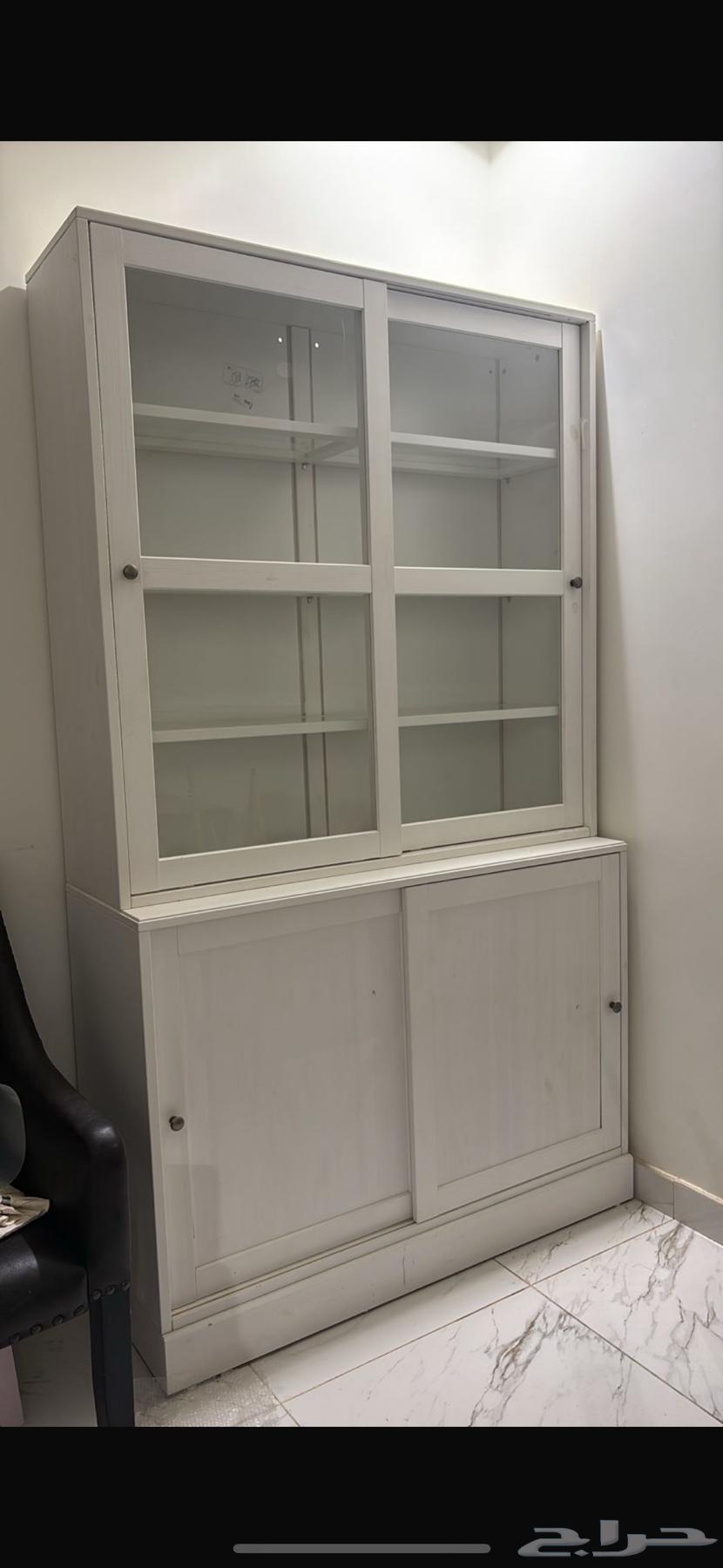 دالوب بأبواب زجاجيه من ايكيا سليم ونضيف جدا64566092249089112