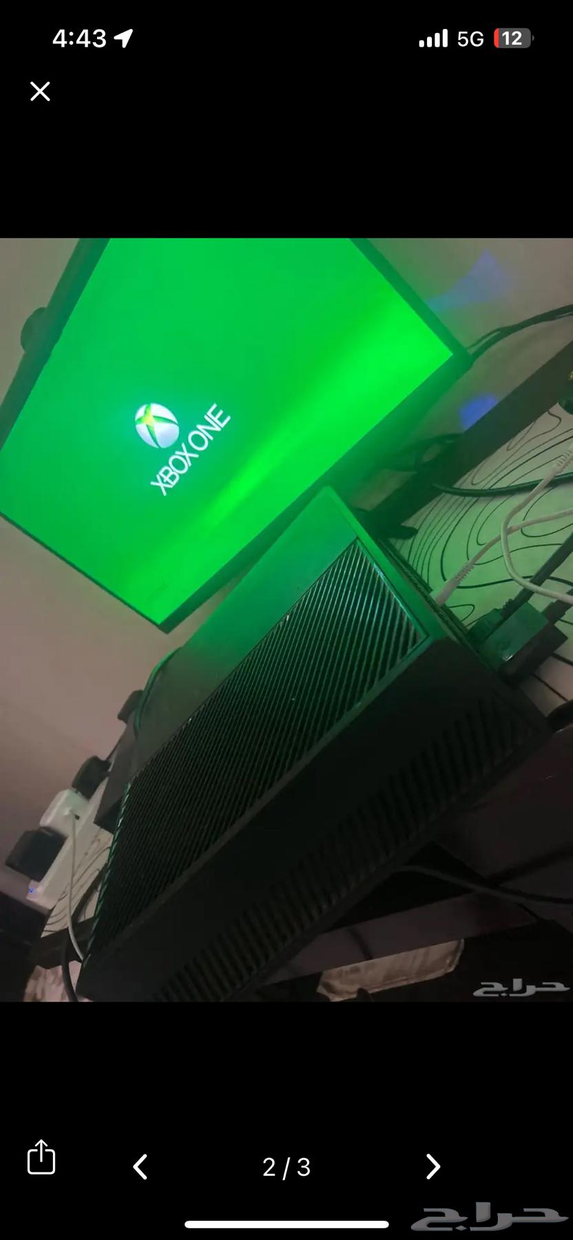 Xbox with controller64568209596034112