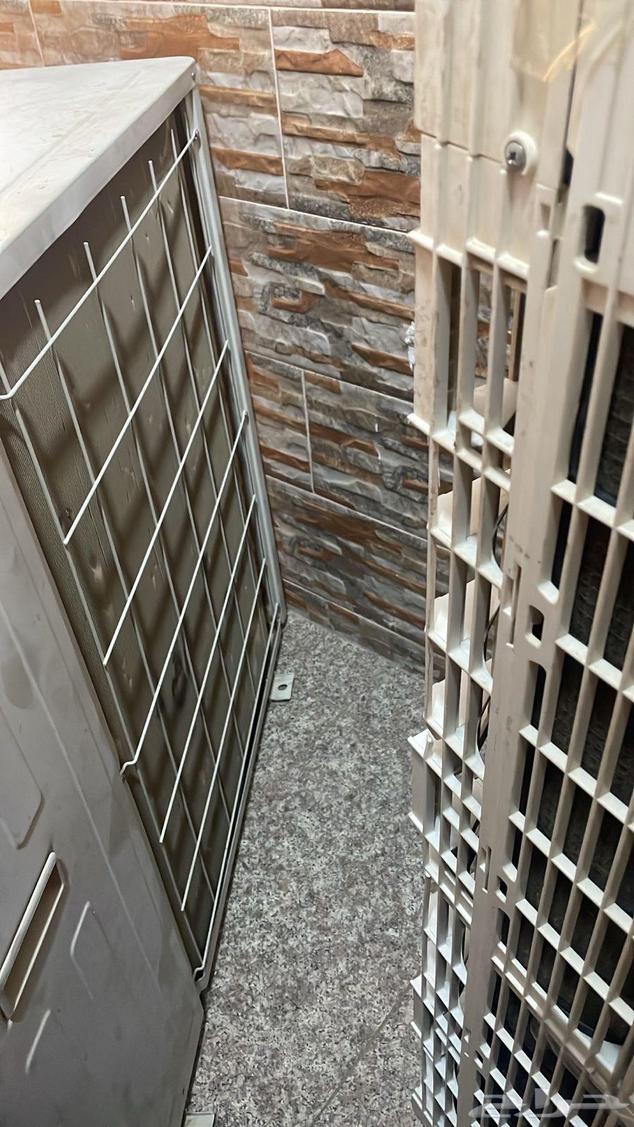 مكيف سبليت 30 الف وحده شغال وتبريد ثلج64562754815875114