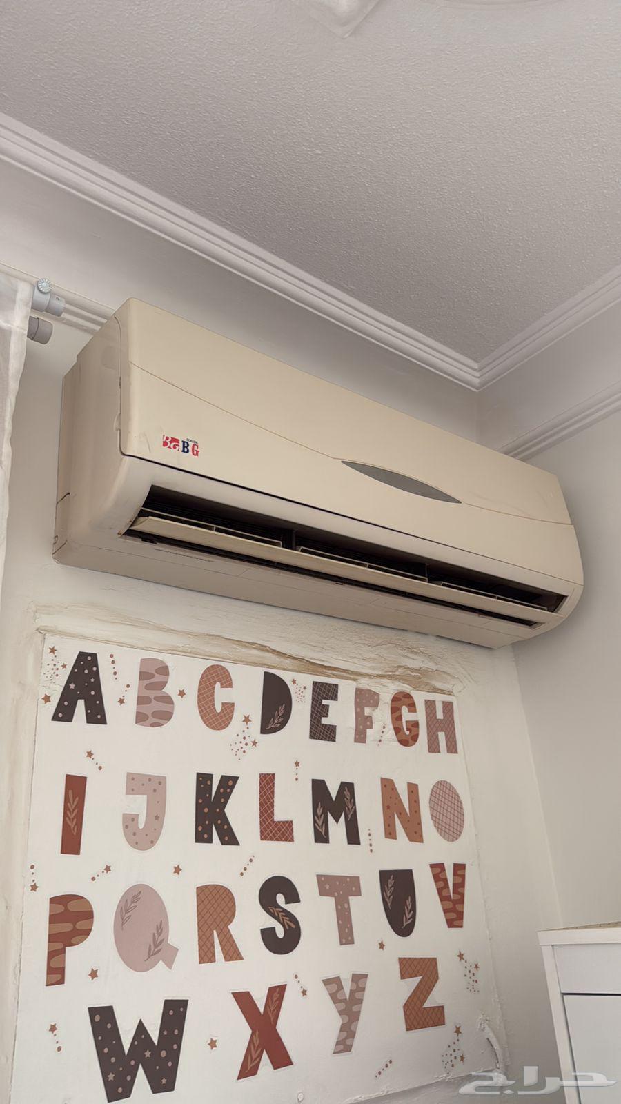 مكيفات عدد 4 للبيع للافراد وليس للتجار64565255874561112