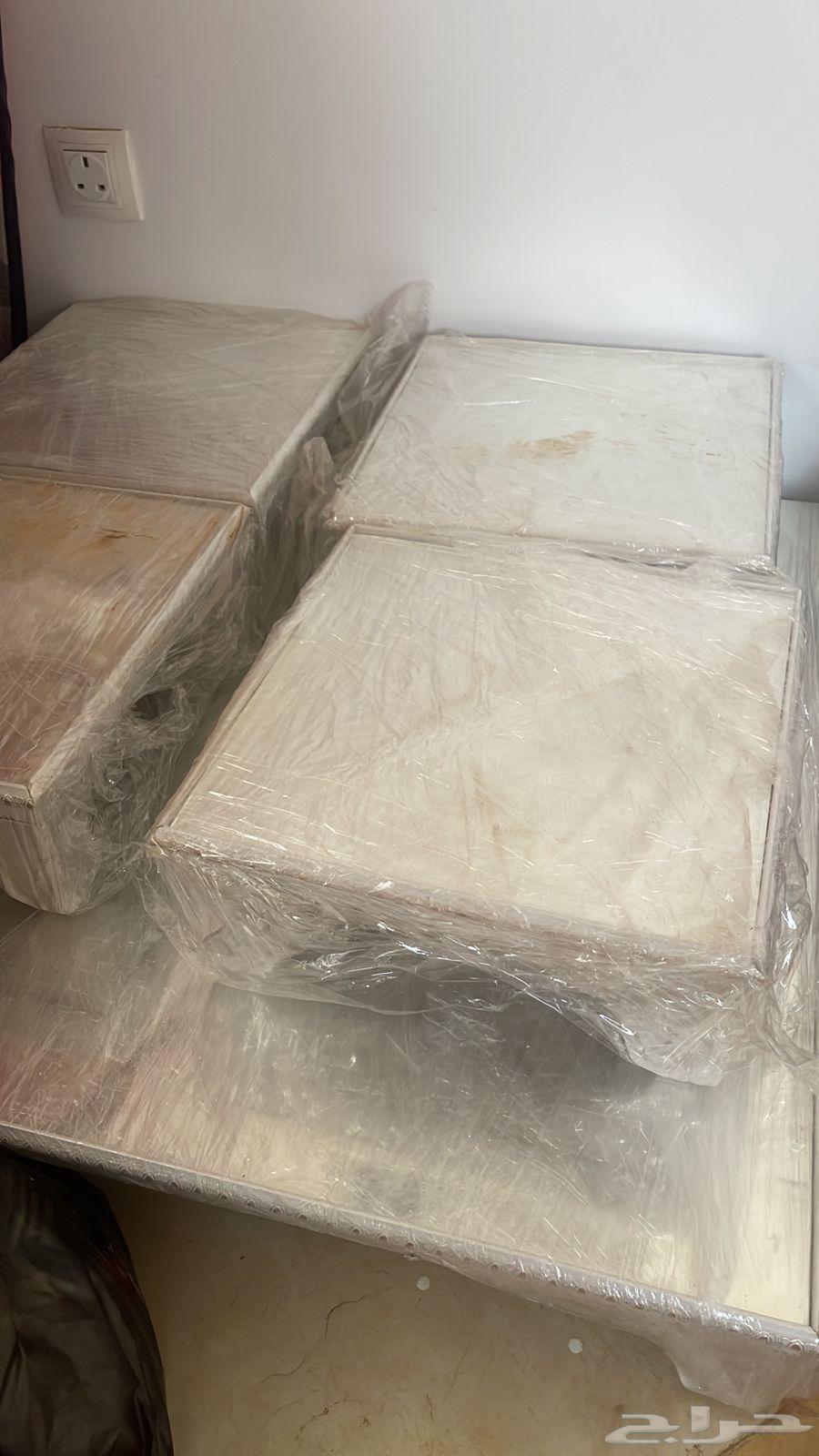 للبيع طاوله ستاره64567544680066112