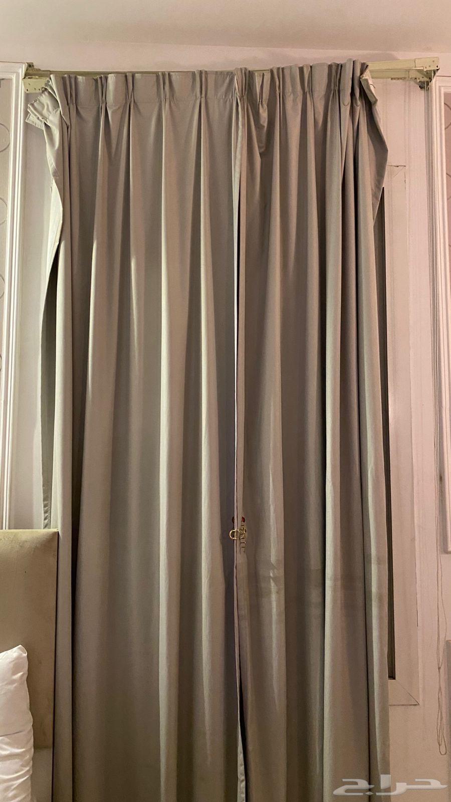 Jacuzzi, bed, and mattress for auction64562838966019112