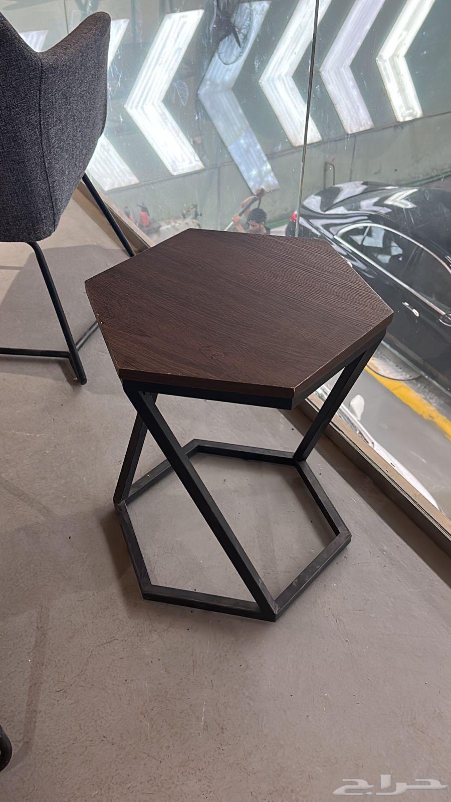 طاوله و كراسي64570818744705112