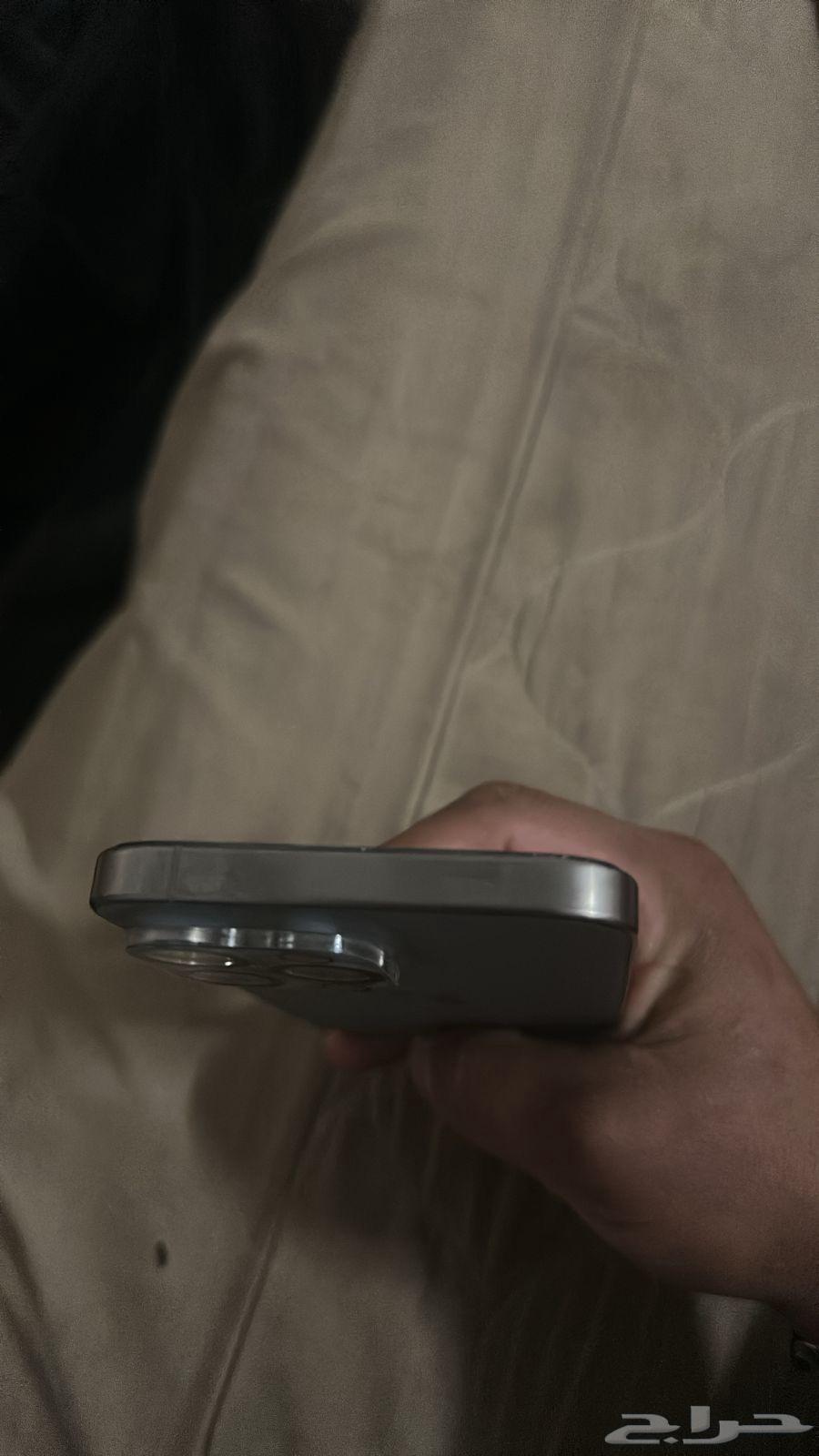 آيفون 15 برو ماكس للبيع64568182080641114