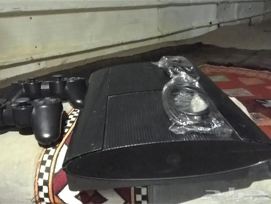 سوني 3 معه يدتين مهكره وفيها 37 لعبه على اشرط64571327329923110