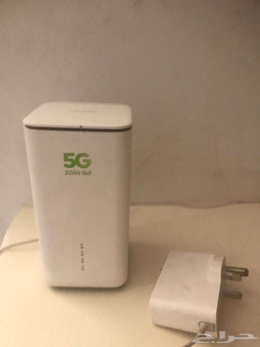 للبيع مكيفين و راوتر وطاولات64566644829058110